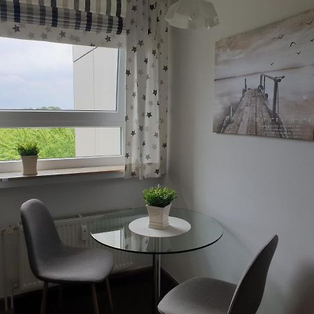 191 Ferienwohnung Deichbruecke Wilhelmshaven Dış mekan fotoğraf